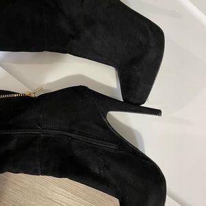 Aldo Black with Gold Zipper Heeled Boots